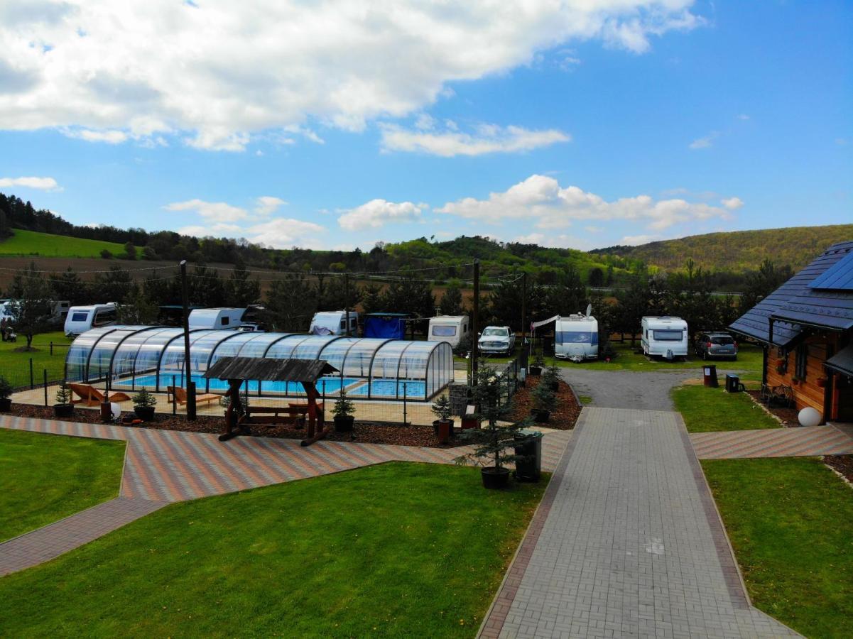 فندق Camp Pacho بريفيدزا المظهر الخارجي الصورة